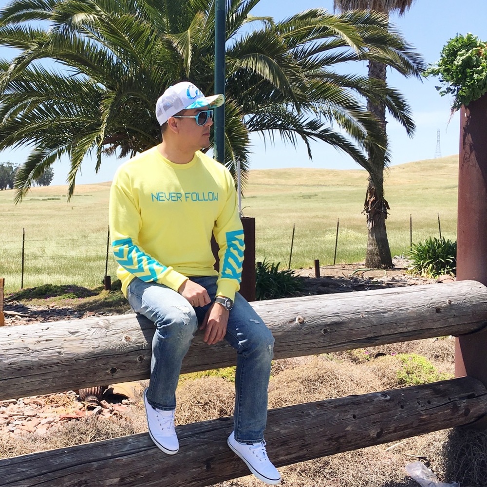 Forever21 Mens sweater.